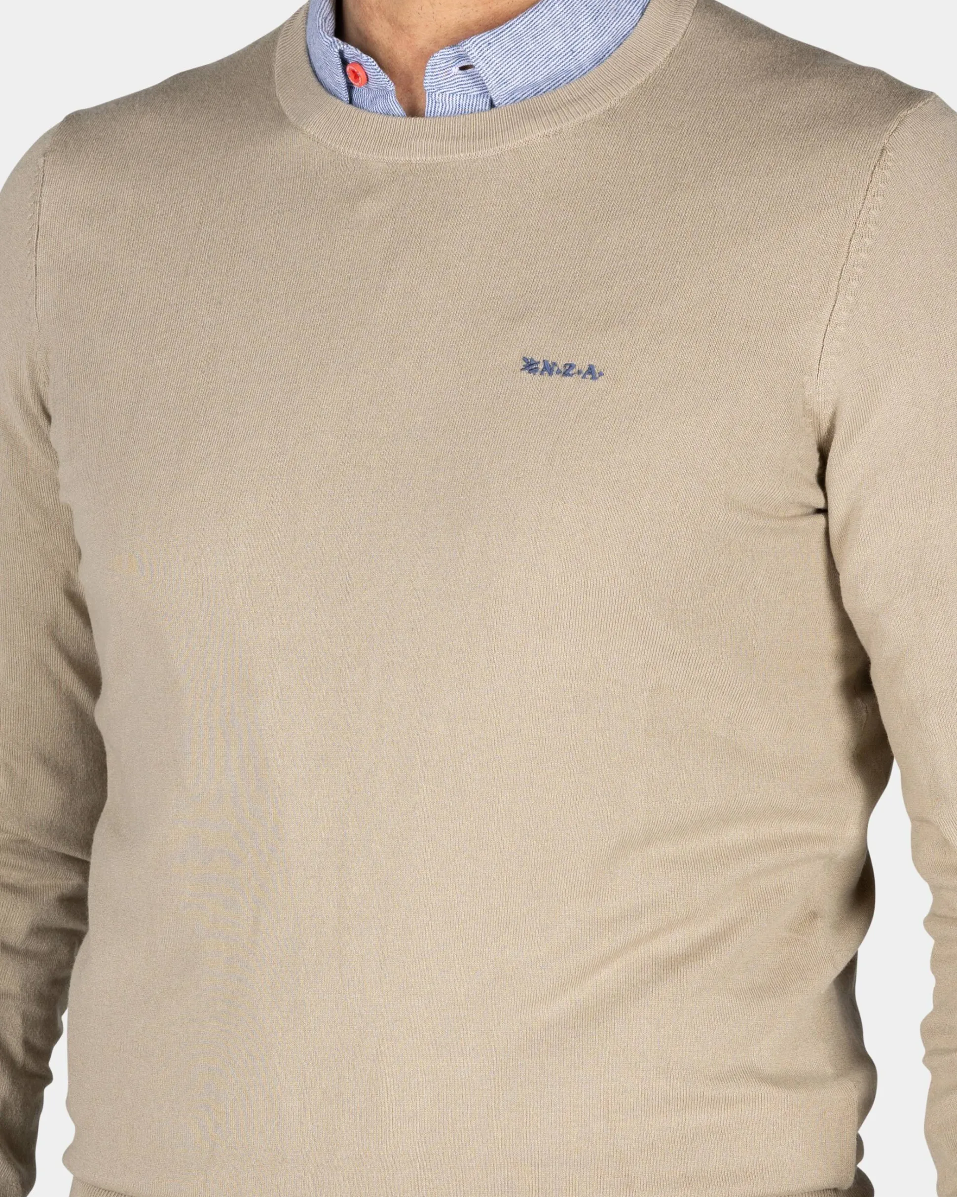 Beige pullover with round neck