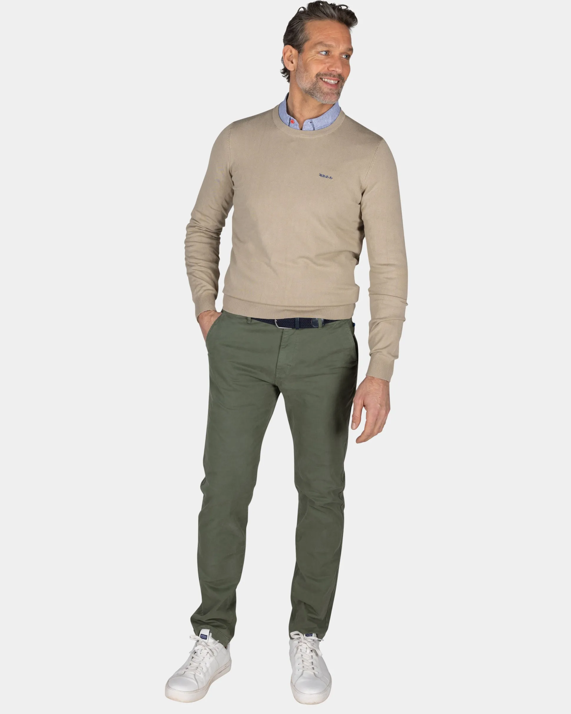 Beige pullover with round neck