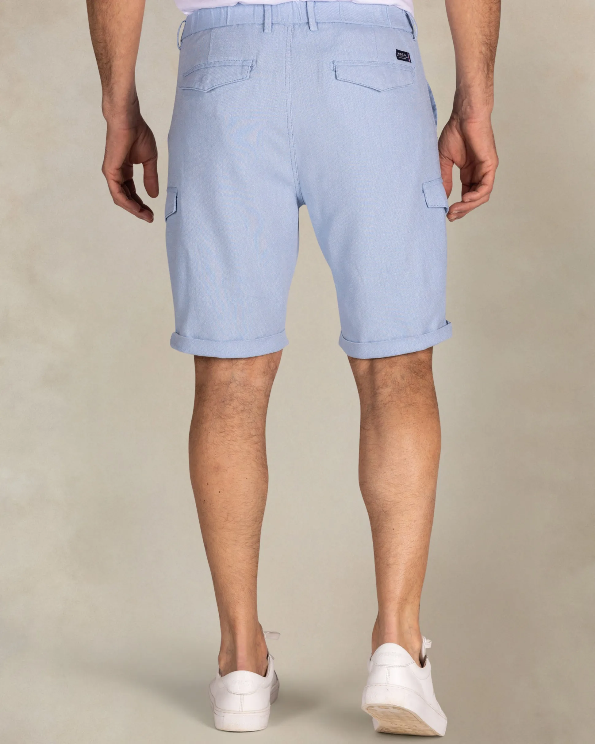 Blue cargo shorts with elastane