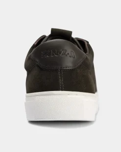 Casual sneaker
