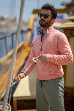 Cotton solid coloured pullover with an half zip - Red Cider