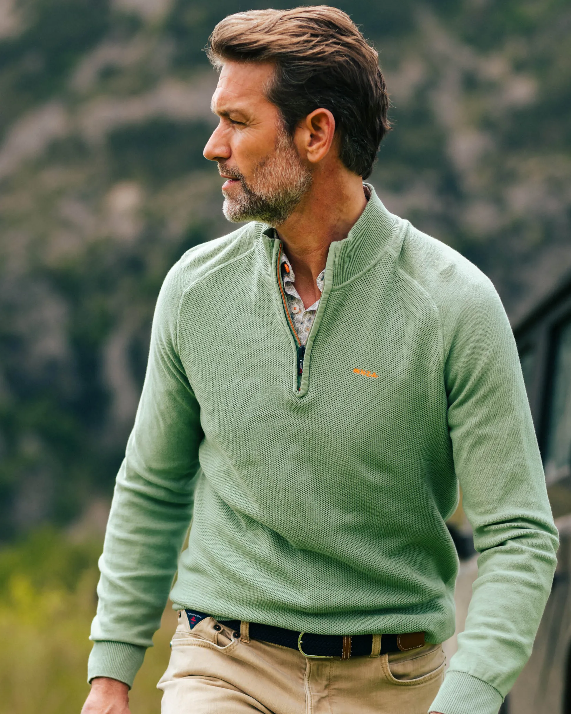Green basic pullover with half zipper