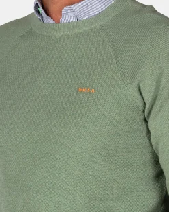Green plain pullover with round neck