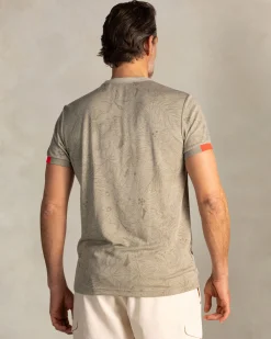 Green round-neck T-shirt with leaf print
