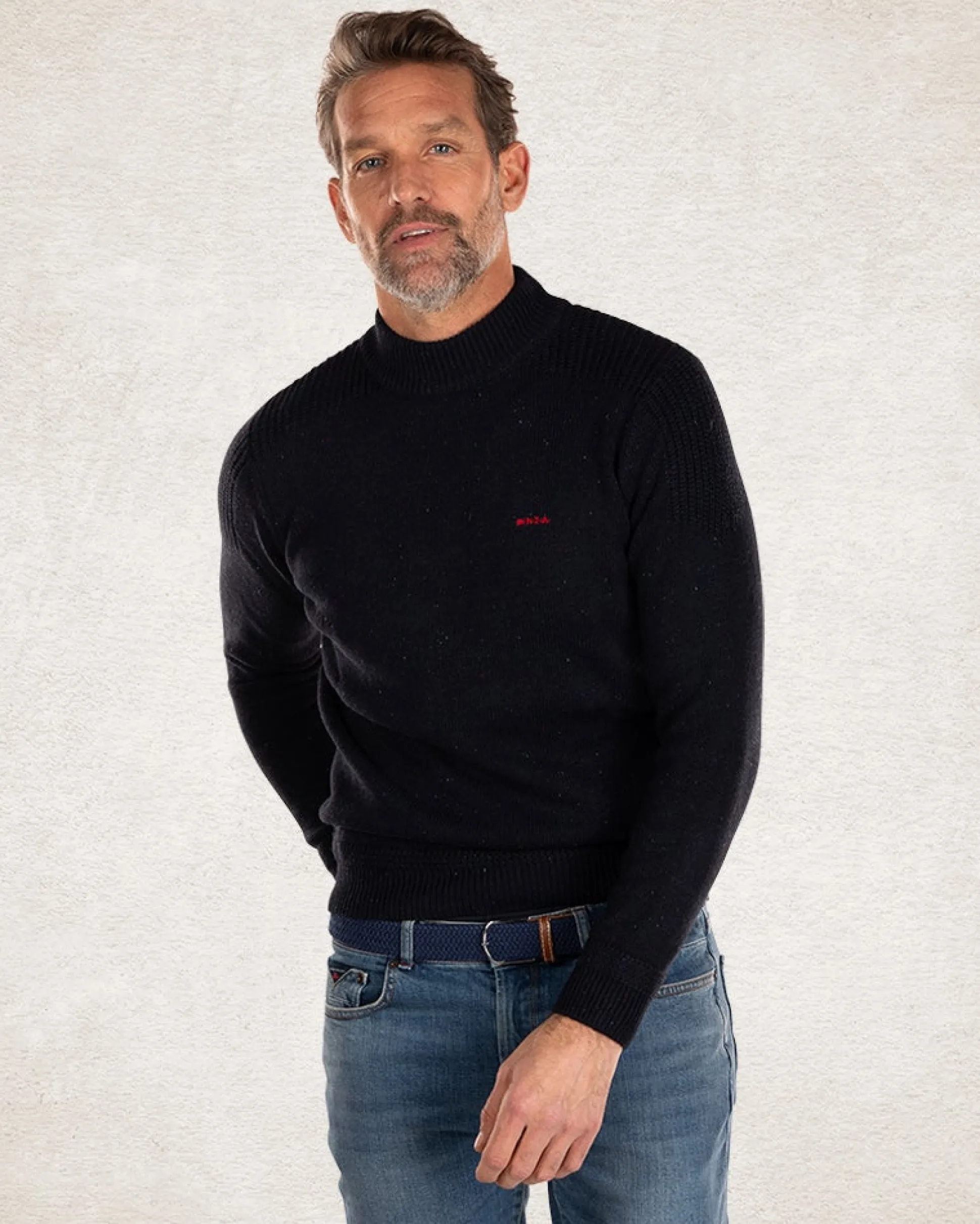 Knitted solid coloured turtleneck - Pitch navy