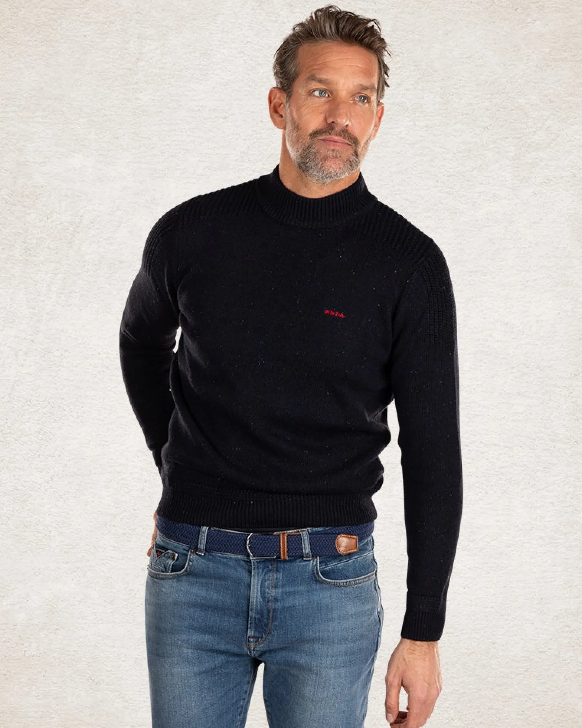 Knitted solid coloured turtleneck - Pitch navy