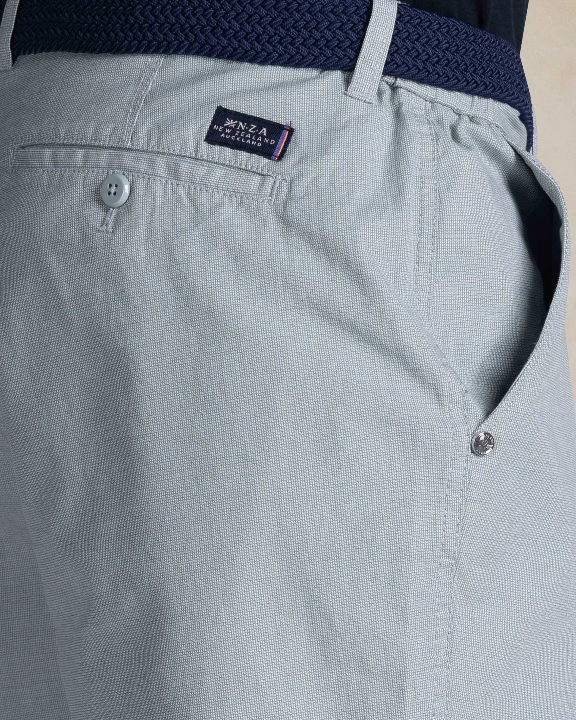 Light green cotton chino stretch shorts