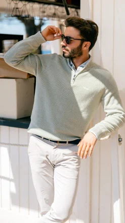 Light green knitted half zip pullover - Sage