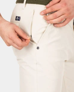 Solid coloured stretch chino - Cream