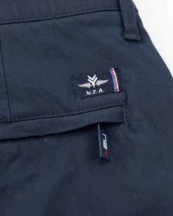 Solid coloured stretch chino - Traditional Navy