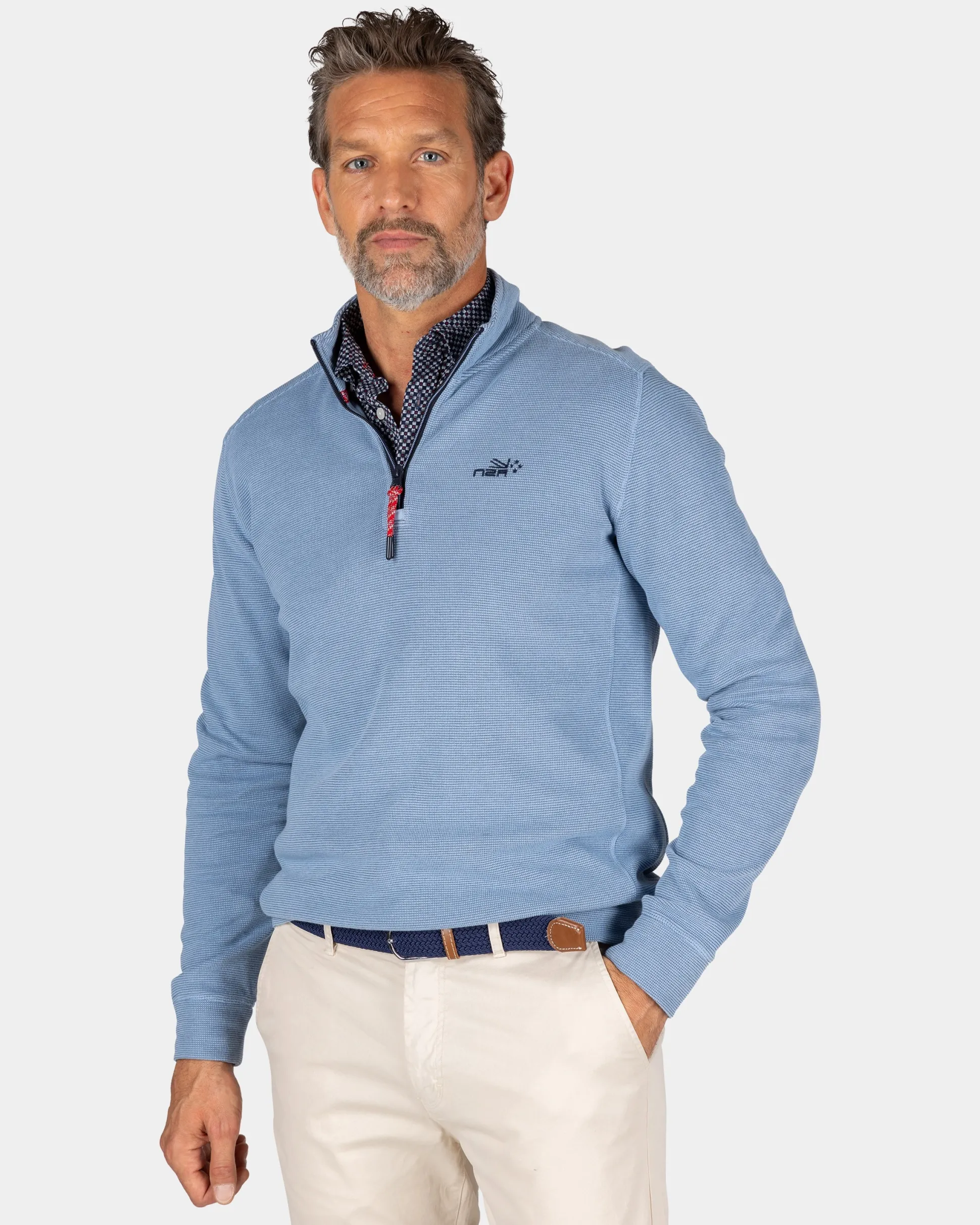 Sporty blue sweater with half-zip - Brave Blue